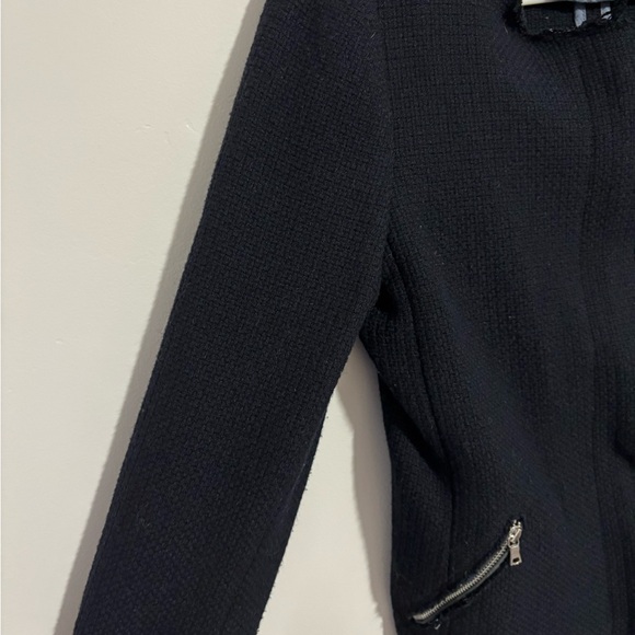 GAP Women's Navy Blazer with Zipper Details size 2 - Picture 4 of 5